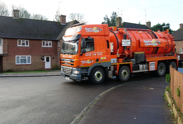 Unbeatable Drainage & Tanker Services - Tanker Image 6