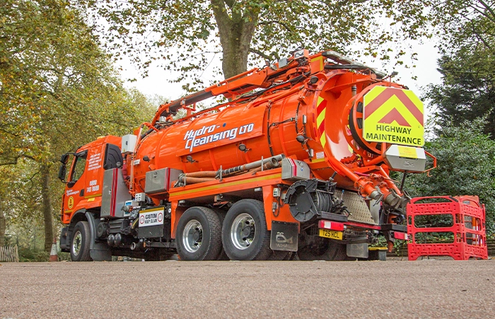 Unbeatable Drainage & Tanker Services - Tanker Image 9